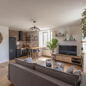 T2 - Vue Imprenable Sur La Cathédrale Apartamento Quimper