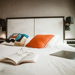 2* Hotel La Maison Montparnasse