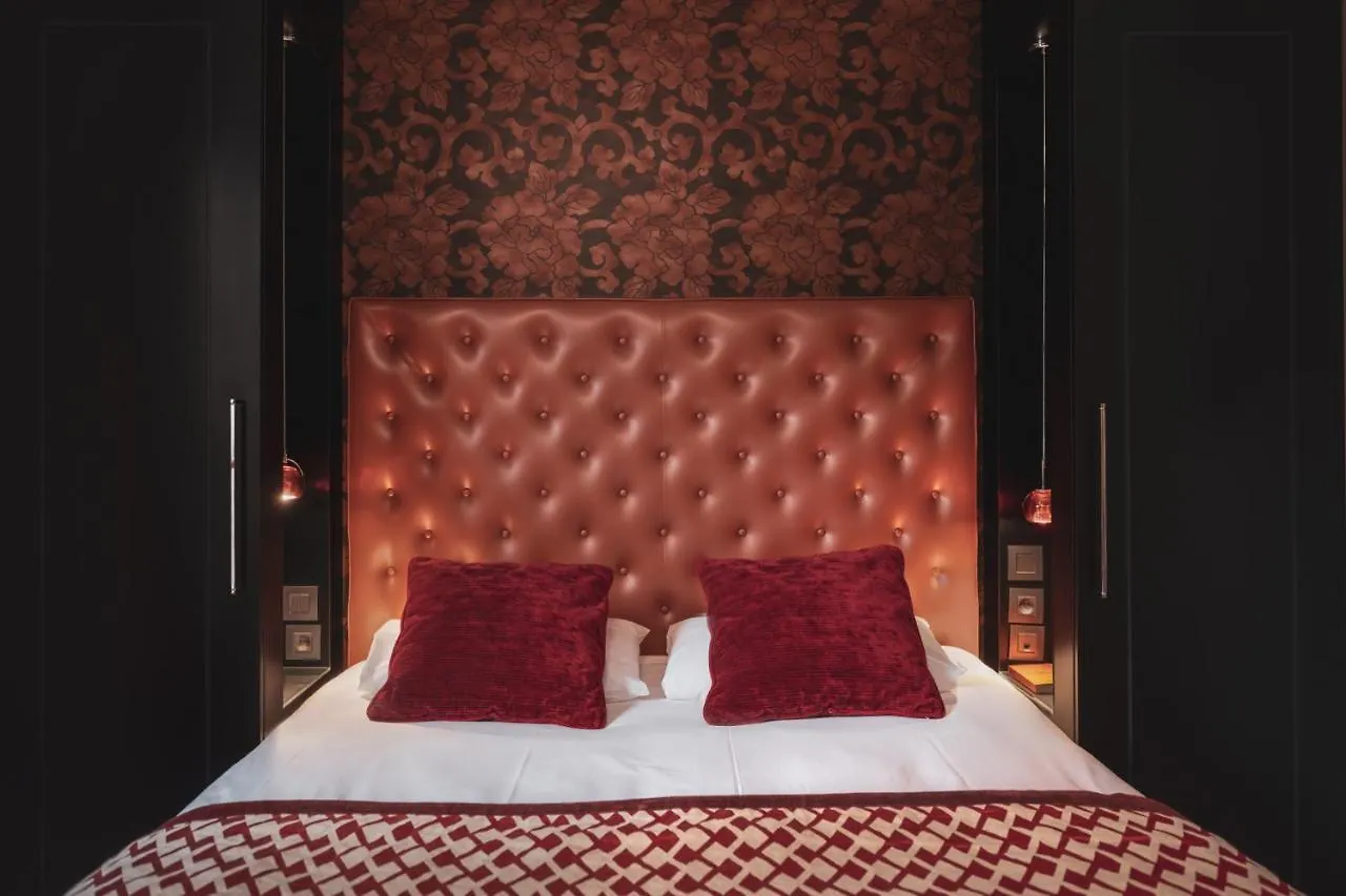 Hotel Le Petit Paryż Francja