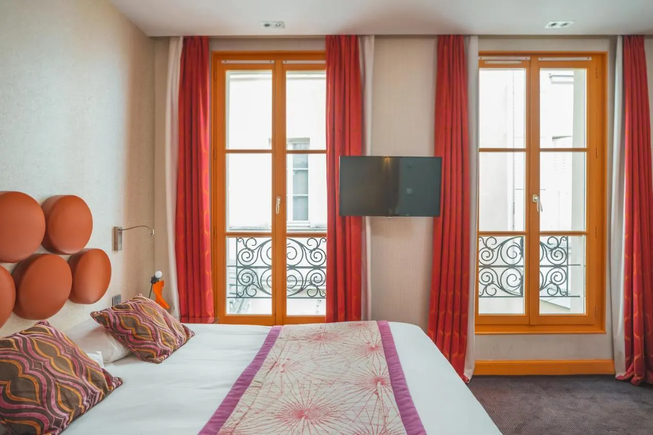 ****  Hotel Le Petit Paryż Francja